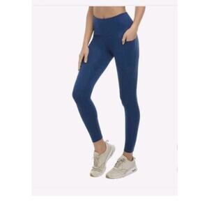Danskin Activate 7/8 Lightweight Legging, Dazzling Blue, Size Small, NWT